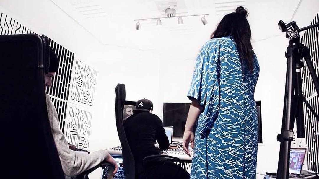 Customer wearing Sumo Vintage